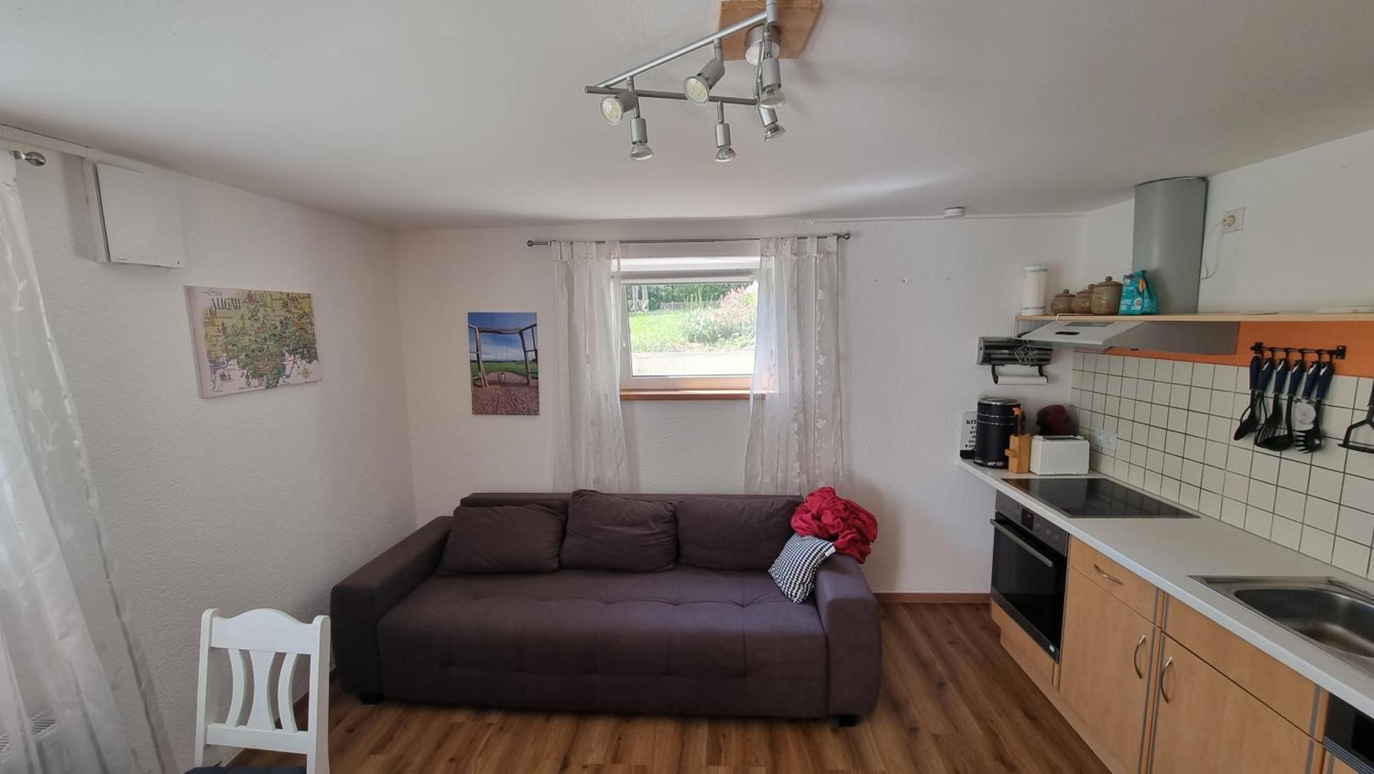 Ruhige Ferienwohnung Inklusive Garten Souterrain - Neu Renoviert Lachen Εξωτερικό φωτογραφία